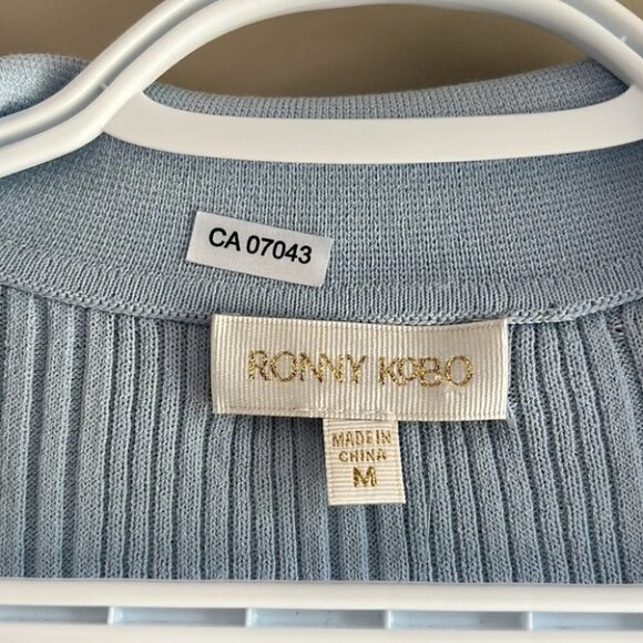 NWT Ronny Kobo Alanna Ribbed Knit Top Long Sleeves Collar Blue Ribbed Blouse - Picture 7 of 14